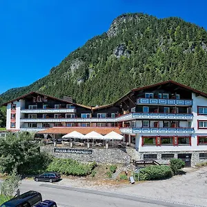 Отель Familotel Bavaria Pfronten-familien Hotel-alles Inklusive Konzept, Пфронтен